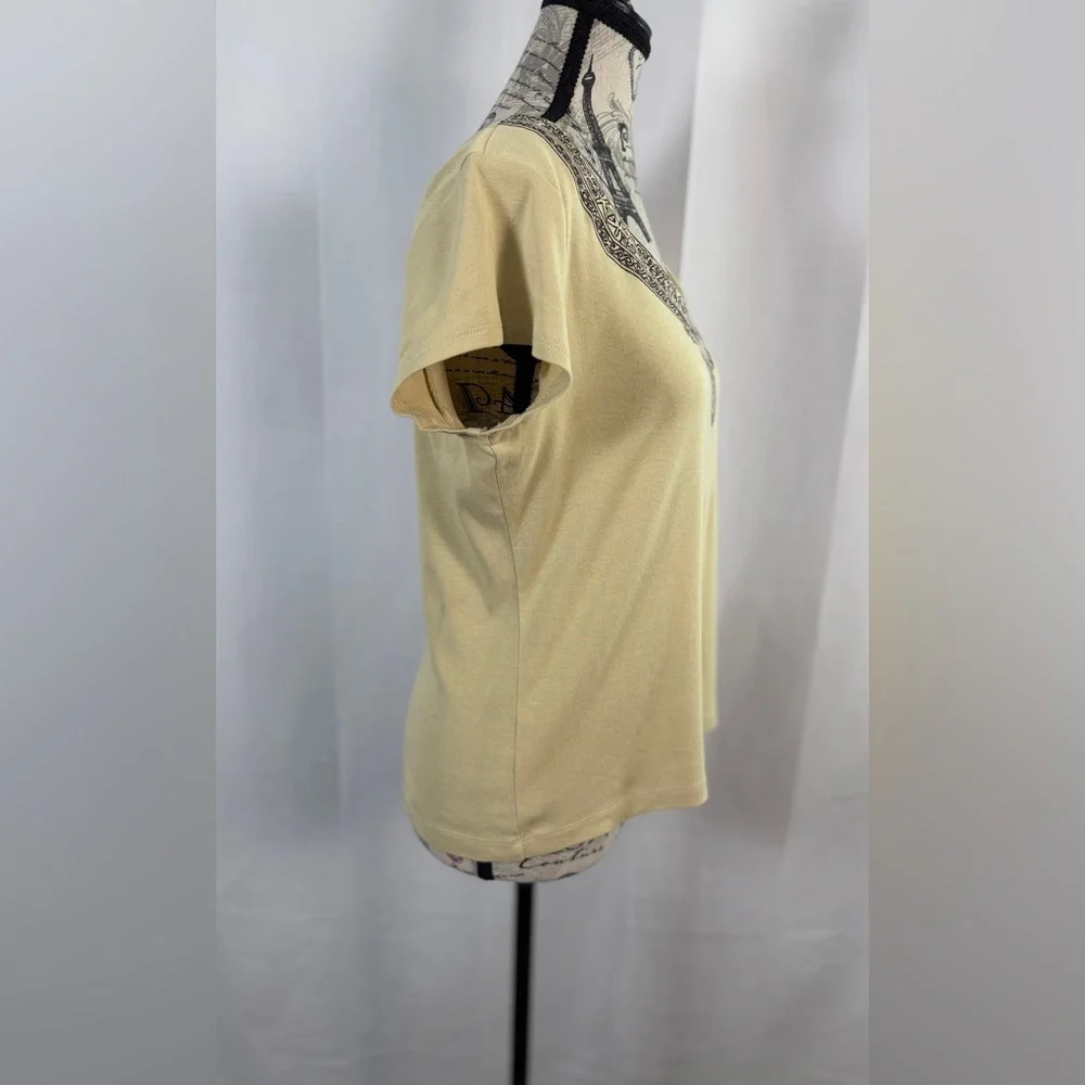 Nine West Cream Top W/ Brown Embroidered Neckline  Detailing Size M